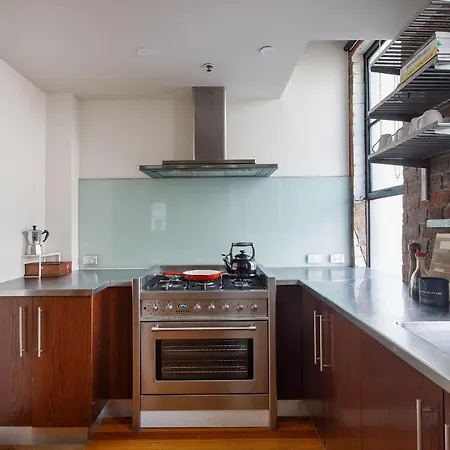 Warburton'S Loft Apartment Melbourne Exterior photo