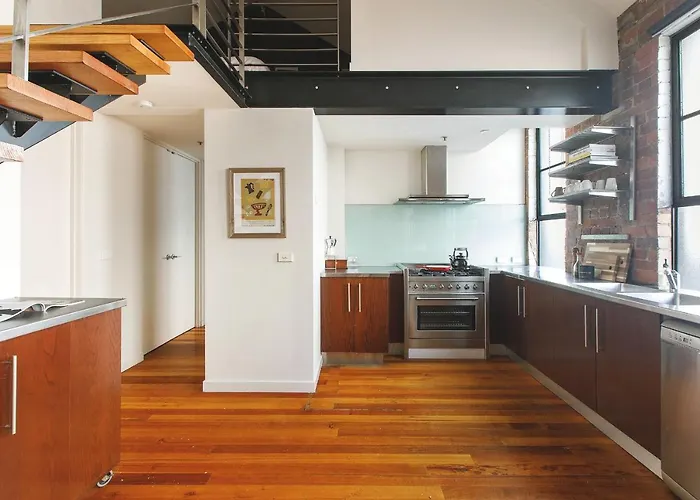 Warburton\'S Loft